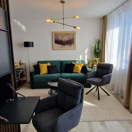 7thheaven Centre Free Parking In The Building * Bratysława