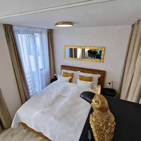 7thheaven Centre Free Parking In The Building *