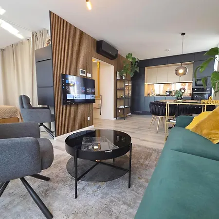 7thheaven Centre Free Parking In The Building Bratislava