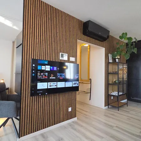 Apartment 7thheaven Centre Free Parking In The Building *