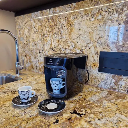 7thheaven Centre Free Parking In The Building Appartamento Bratislava